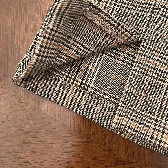 John Galt PacSun Brown Plaid Mini Skirt size o/s one size Waist 12” Length 15” - Picture 3 of 6